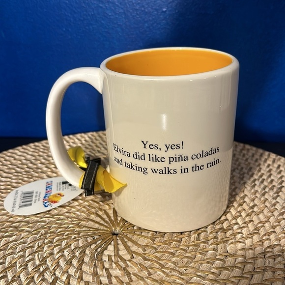 NWT Rise N Shine Ceramic 18oz Elvira C.R. Gibson Coffee Mug - Picture 3 of 8